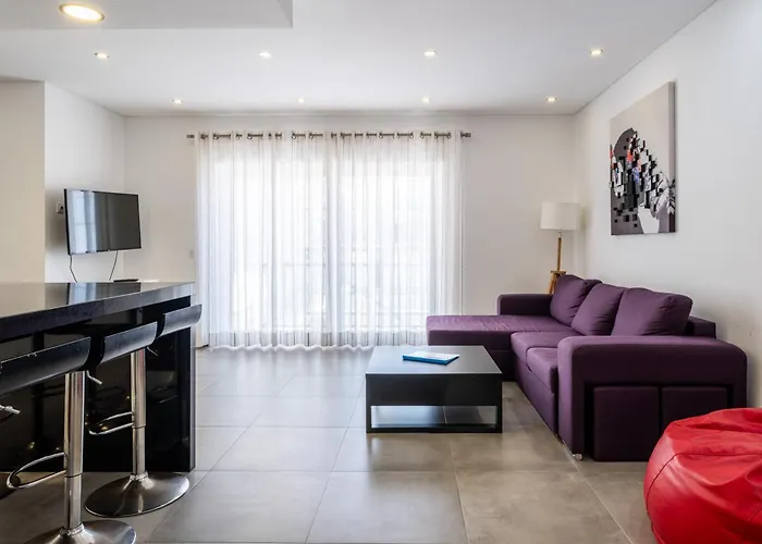 דירה Vitamin Sea, The Sea View בליאל