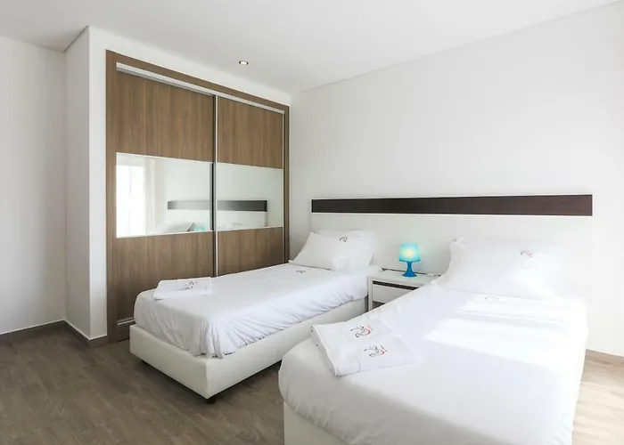 Vitamin Sea, The Sea View